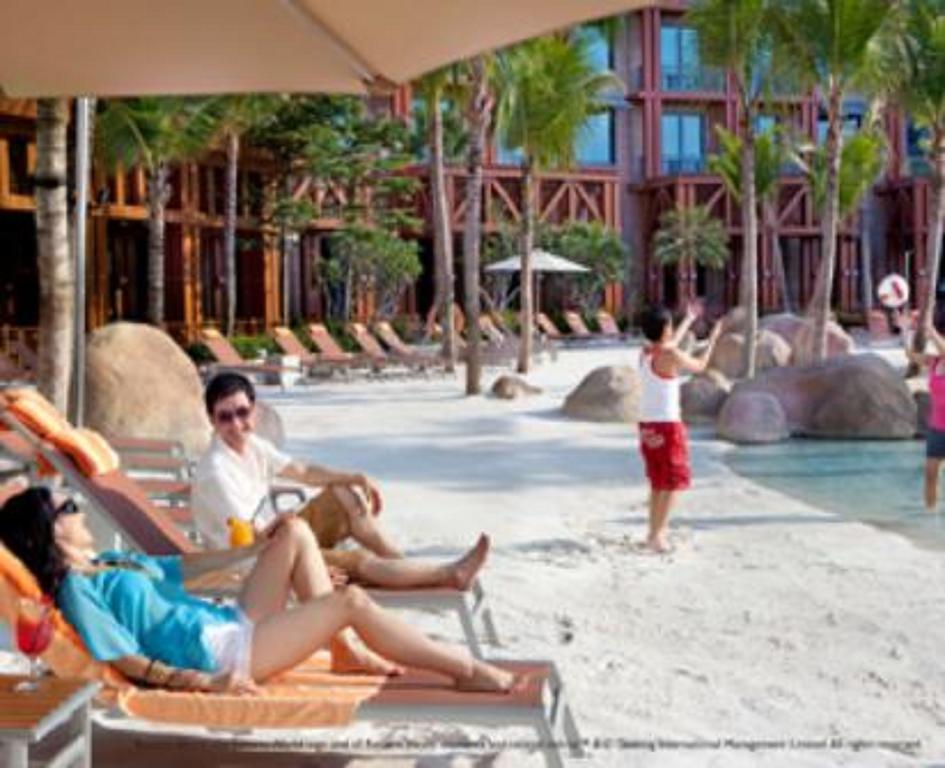 סינגפור Resorts World Sentosa - Hotel מראה חיצוני תמונה The beach at the Atlantis Paradise Island