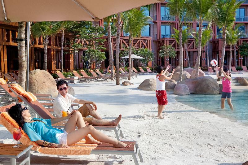 סינגפור Resorts World Sentosa - Hotel מראה חיצוני תמונה The beach at the Atlantis Paradise Island